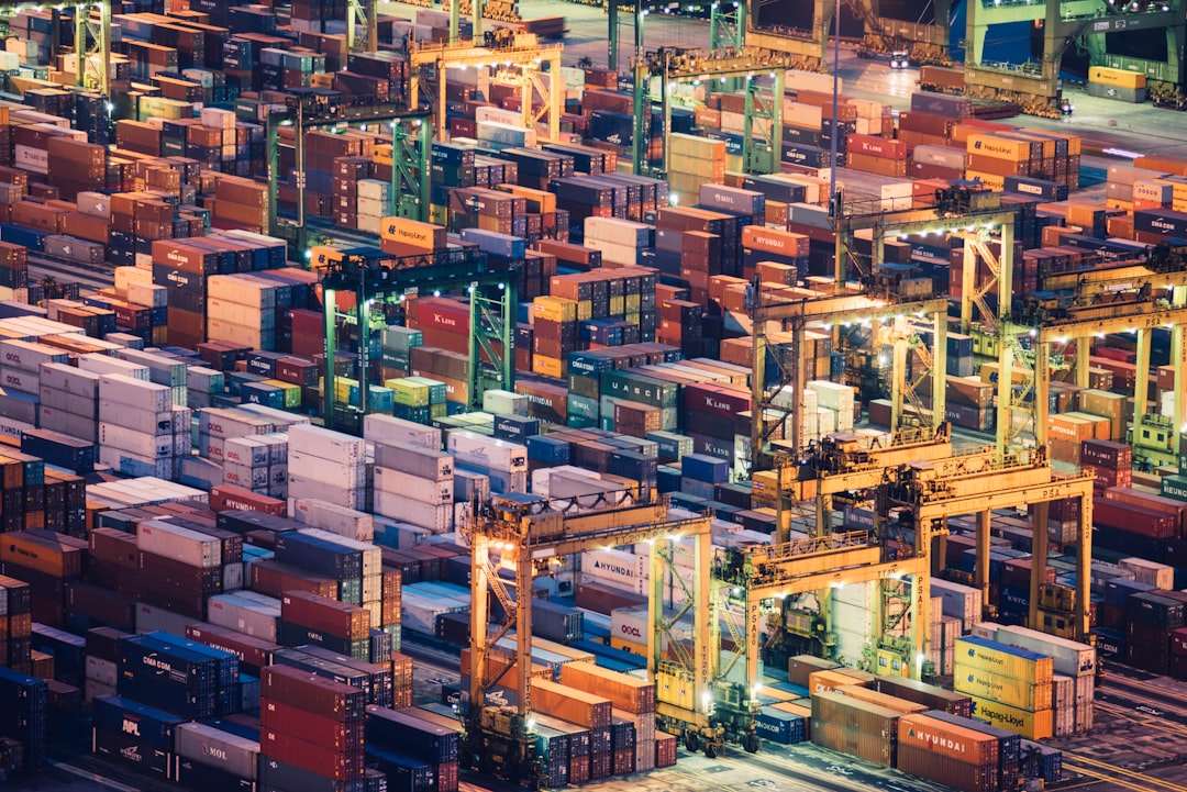 Photo IoT solutions for logistics
