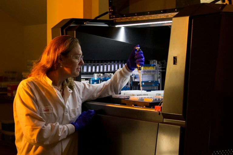Photo precision medicine technology